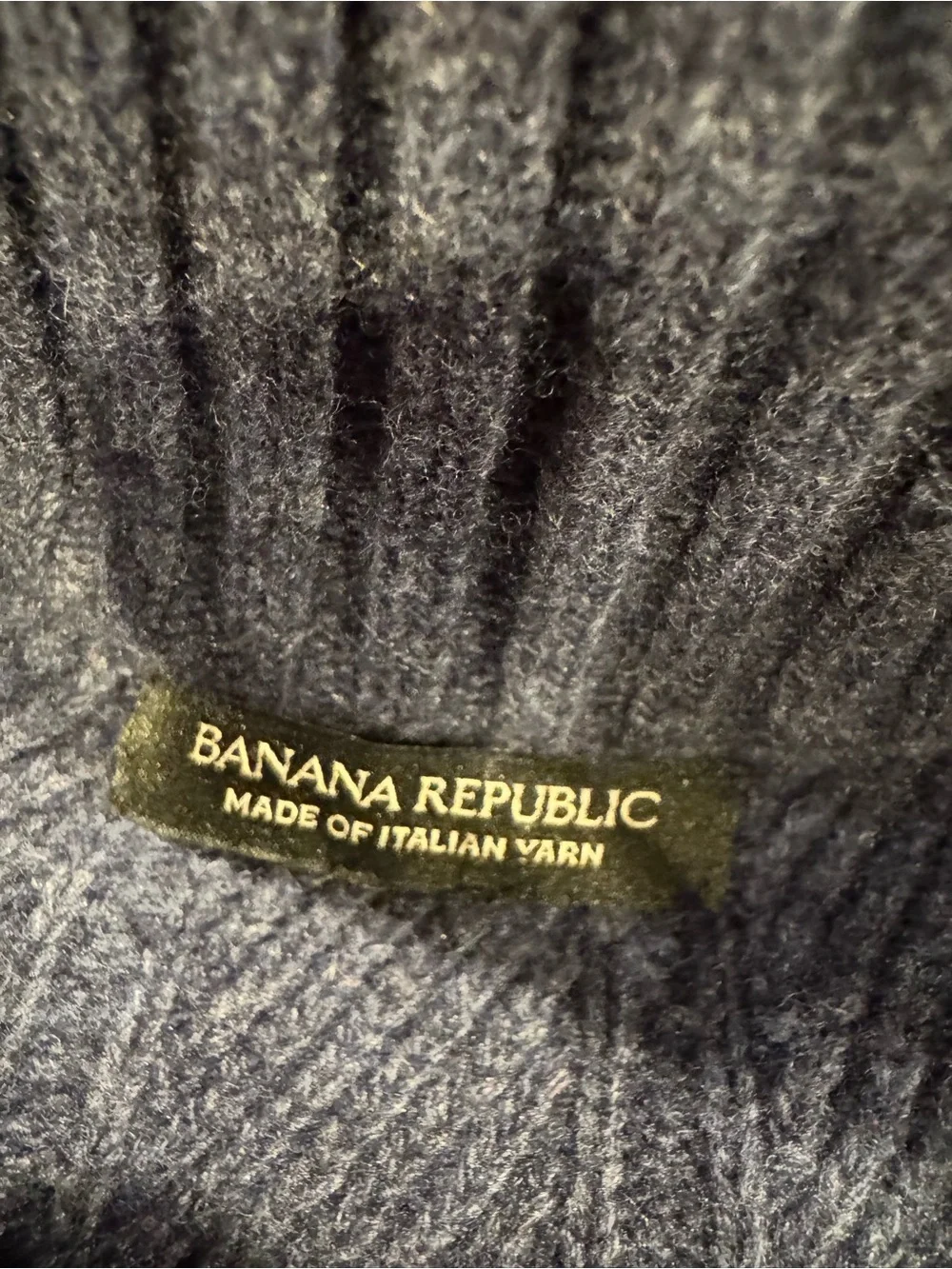 Banana Republic soft ribbed